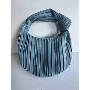 Urban Expressions Small‎ Pleated Vegan Leather Crossbody W/Gold Chain Strap Blue